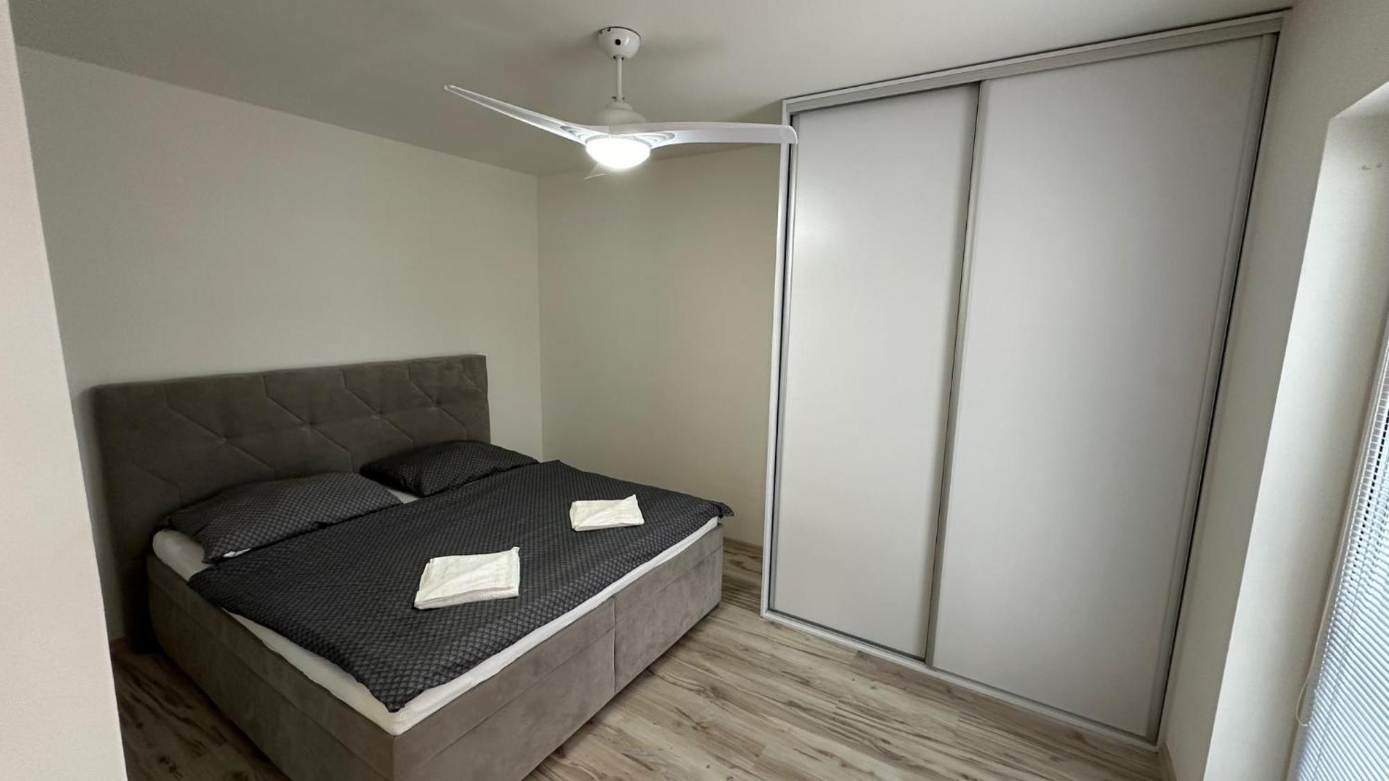 2 Room Apartment With Balcony Liptovský Mikuláš Exterior foto